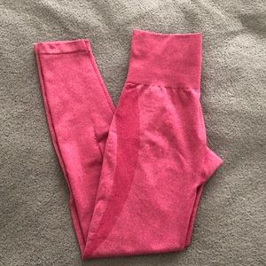 NVGTN Crimson Contour Seamless Leggings